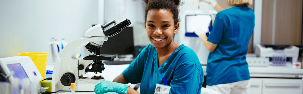 Patholigists' Assistant