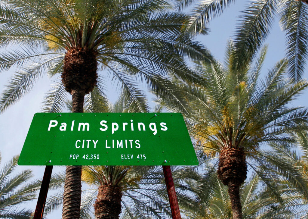 Palm Springs city sign